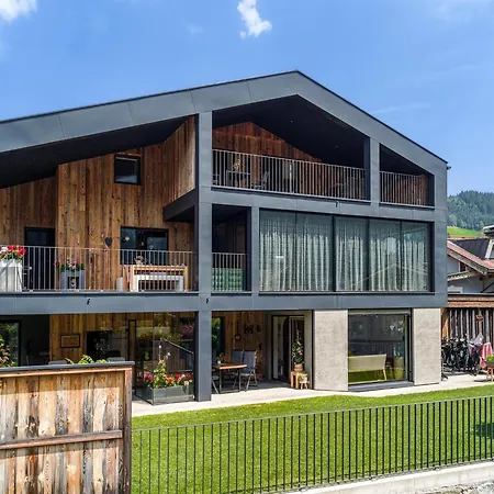 Apartament In With Balcony Bramberg am Wildkogel